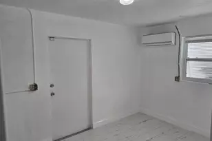 511 N 65th Ave, Hollywood, FL 33024 - Photo 17