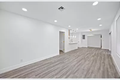 5710 NE 2nd Terrace, Fort Lauderdale, FL 33334 - Photo 9