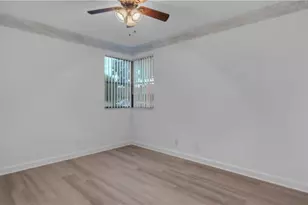 5681 Riverside Dr, Coral Springs, FL 33067 - Photo 17