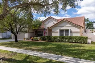 590 NW 161st Ave, Pembroke Pines, FL 33028 - Photo 1