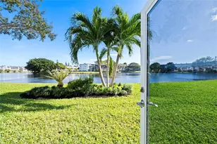 1111 Cambridge E Unit, Deerfield Beach, FL 33442 - Photo 1