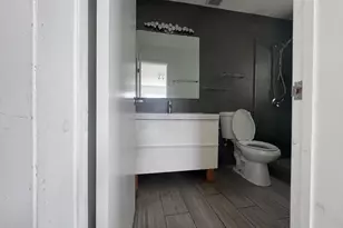 7910 Abbott Ave, Miami Beach, FL 33141 - Photo 9