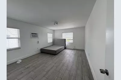 7910 Abbott Avenue #6, Miami Beach, FL 33141 - Photo 5