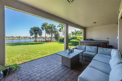 3425 Siena Circle, Wellington, FL 33414 - Photo 5