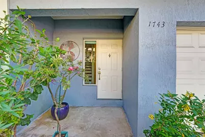 1743 NE 4th Avenue, Fort Lauderdale, FL 33305 - Photo 3