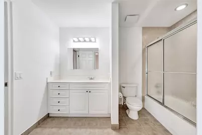 1743 NE 4th Avenue, Fort Lauderdale, FL 33305 - Photo 29