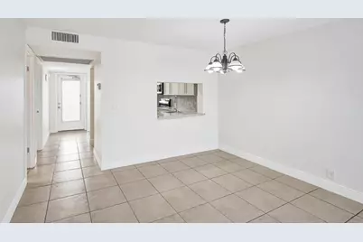 9430 Poinciana Place #415, Davie, FL 33324 - Photo 13