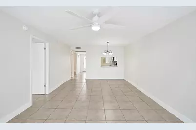 9430 Poinciana Place #415, Davie, FL 33324 - Photo 15