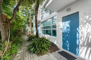 910 NE 16th Terrace, Fort Lauderdale, FL 33304 - Photo 23