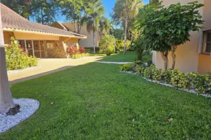 959 SE 2nd Ave, Deerfield Beach, FL 33441 - Photo 3
