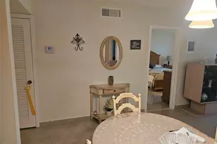 959 SE 2nd Ave, Deerfield Beach, FL 33441 - Photo 5