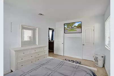 2461 NE 20th Avenue, Lighthouse Point, FL 33064 - Photo 39