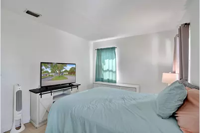 2461 NE 20th Avenue, Lighthouse Point, FL 33064 - Photo 17