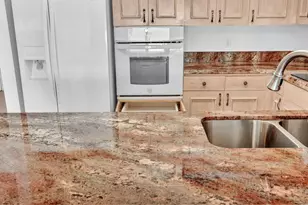 6796 N Pine Island Rd, Tamarac, FL 33321 - Photo 21