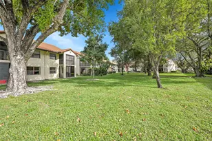 1901 Congressional Way, Deerfield Beach, FL 33442 - Photo 25