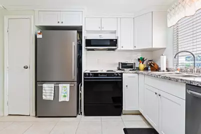 5389 NW 3rd Avenue, Pompano Beach, FL 33064 - Photo 9