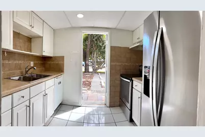 1407 NE 56th Street #109, Fort Lauderdale, FL 33334 - Photo 3