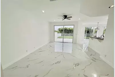 11041 Harbour Springs Circle, Boca Raton, FL 33428 - Photo 3