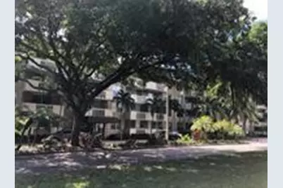 1800 Sans Souci Boulevard #332, North Miami, FL 33181 - Photo 13