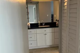 20301 W Country Club Dr Unit, Aventura, FL 33180 - Photo 37