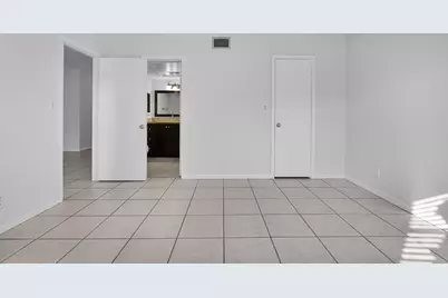 9 NE 19th Court #111C, Wilton Manors, FL 33305 - Photo 15