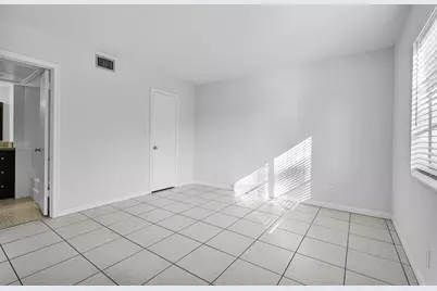 9 NE 19th Court #111C, Wilton Manors, FL 33305 - Photo 13