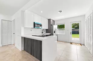 4841 NE 5th Terrace, Fort Lauderdale, FL 33334 - Photo 7