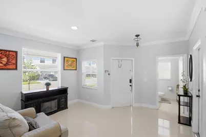 16890 SW 1st Manor #1, Hollywood, FL 33027 - Photo 9