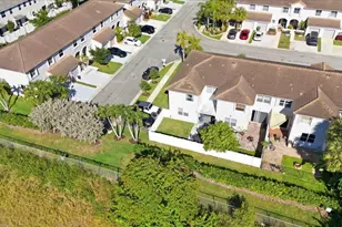 16890 SW 1st Manor, Pembroke Pines, FL 33027 - Photo 41