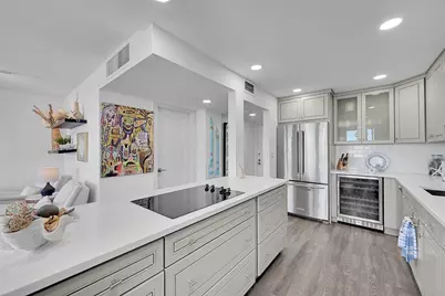 531 N Ocean Boulevard #601, Pompano Beach, FL 33062 - Photo 5