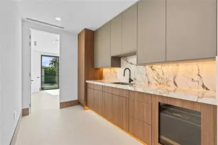 2441 NE 48th Ct, Pompano Beach, FL 33064 - Photo 37