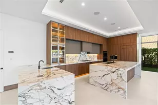 2441 NE 48th Ct, Pompano Beach, FL 33064 - Photo 13