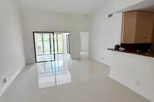 65 Centennial Ct, Deerfield Beach, FL 33442 - Photo 5