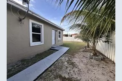 728 SW 6th Street, Dania, FL 33004 - Photo 3