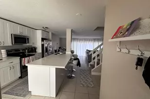 8251 NW 8th Pl, Plantation, FL 33324 - Photo 9