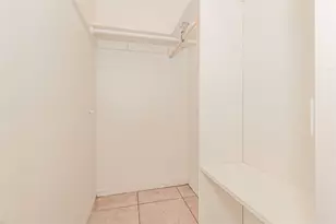 2581 NE 11th Ct, Pompano Beach, FL 33062 - Photo 23