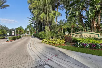 972 Azure Lane, Weston, FL 33326 - Photo 61