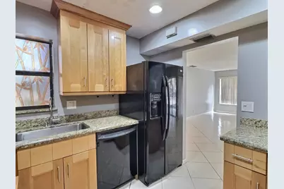 3831 Cocoplum Circle #3592, Pompano Beach, FL 33063 - Photo 9