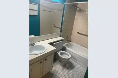 387 Tilford R #387, Deerfield Beach, FL 33442 - Photo 11