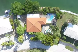 309 E Calzada De Bougainville, Marathon, FL 33050 - Photo 1