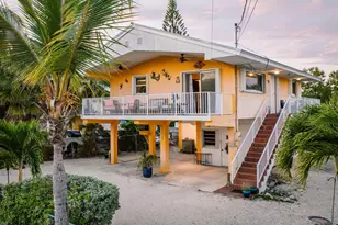 104 Ocean Shores Dr, Key Largo, FL 33037 - Photo 1