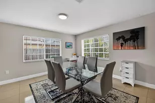 348 NW 40th Ct, Oakland Park, FL 33309 - Photo 5