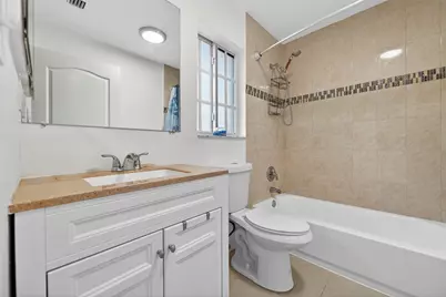 348 NW 40th Court, Fort Lauderdale, FL 33309 - Photo 17