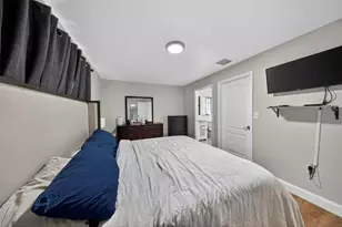 348 NW 40th Ct, Oakland Park, FL 33309 - Photo 15