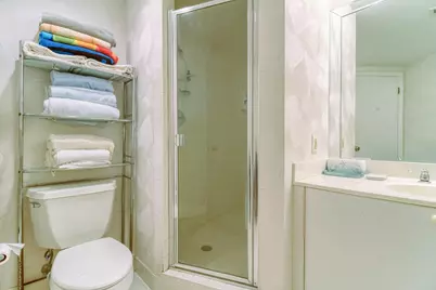 20185 E Country Club Drive #1709, Miami, FL 33180 - Photo 21