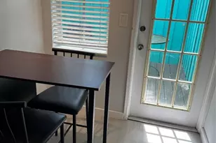 805 NE 17th Ave, Fort Lauderdale, FL 33304 - Photo 11