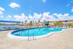 815 SW 10th Terrace, Hallandale Beach, FL 33009 - Photo 21