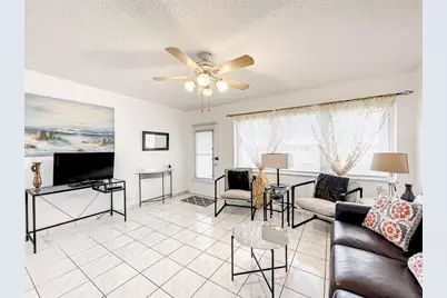 815 SW 10th Terrace #18V, Hallandale Beach, FL 33009 - Photo 3