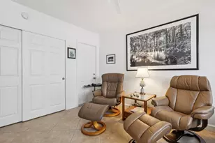 3031 NE 51st St, Fort Lauderdale, FL 33308 - Photo 19