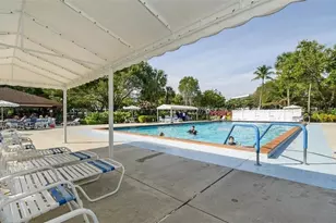 3800 Oaks Clubhouse Dr, Pompano Beach, FL 33069 - Photo 41